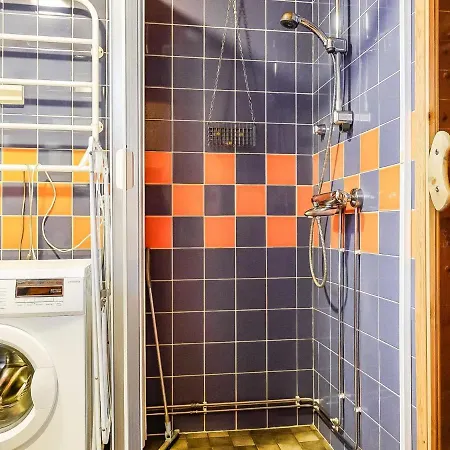 Holiday Kaenkukka 루오스토